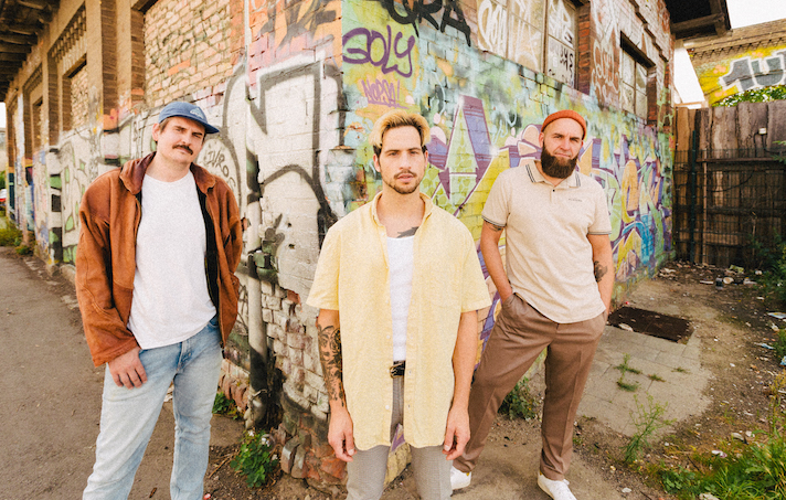 Blackbird-Music_Gene-Caberra-Band_by-Hendrik-Altmeyer